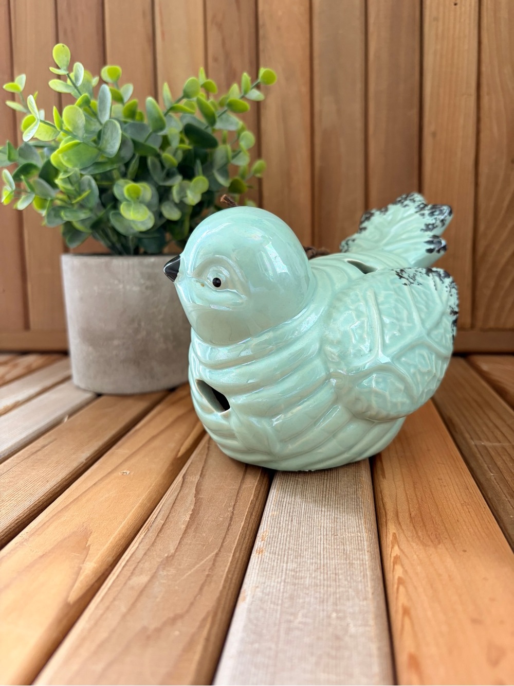 Vintage Style Ceramic Bird Figurine, Shabby Chic Farmhouse Mint Potpourri Holder - Picture 2 of 5